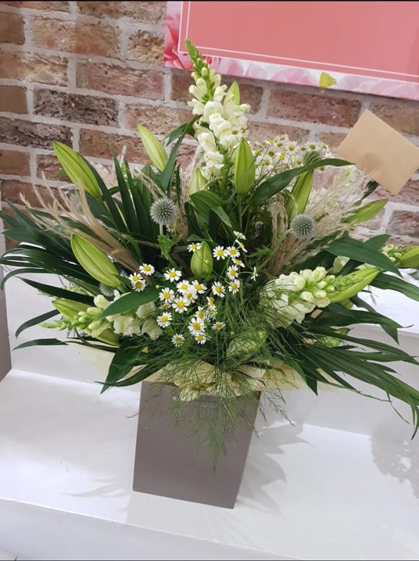 WHITE LILY