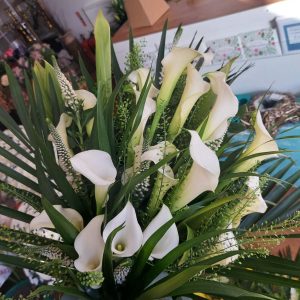 Tied Sheaf calla lily