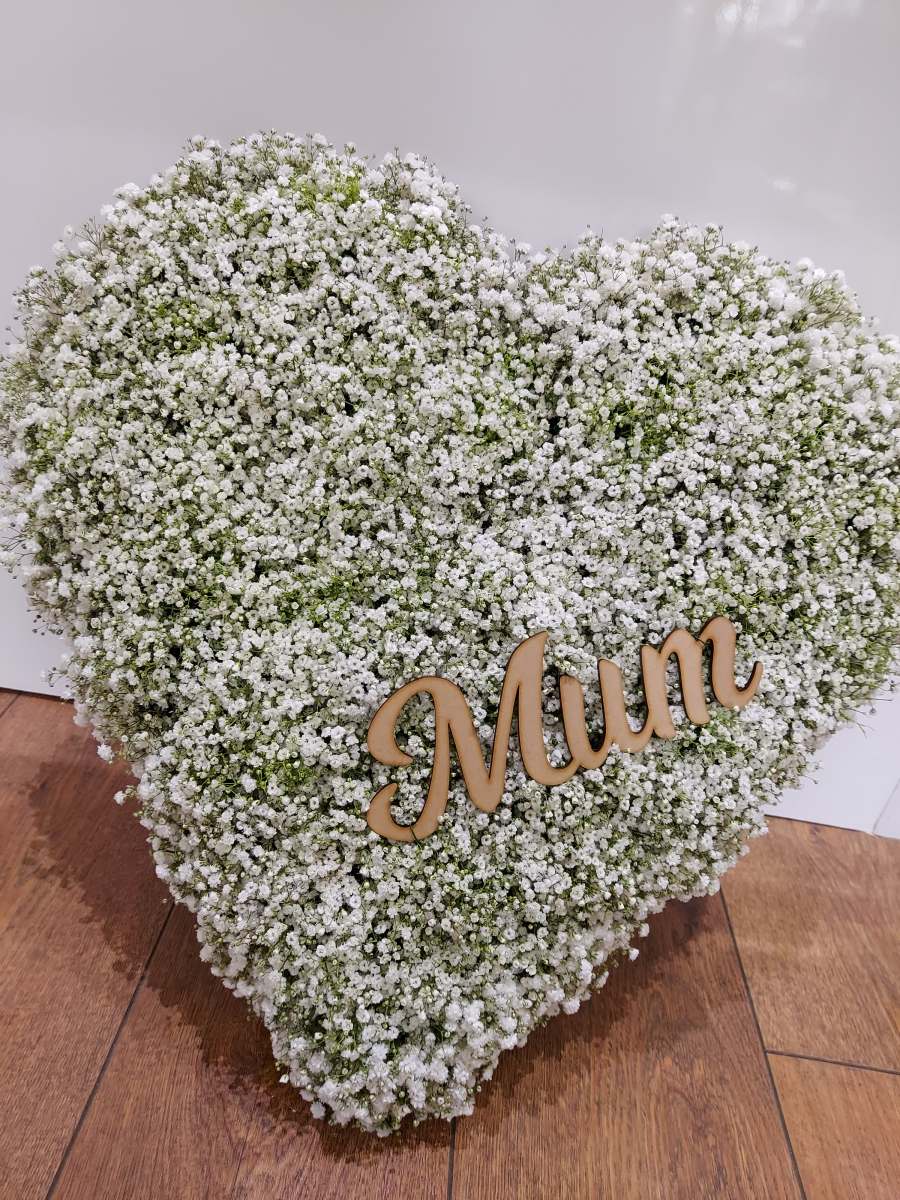 Gypsophila closed heart